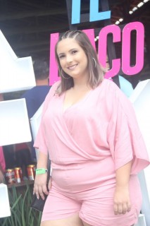 
<a style='margin-left: 5px;' class='btn btn-xs btn-social btn-facebook' href='https://www.facebook.com/sharer/sharer.php?u=https://www.galeramix.com.br/imagem/a117/800-800-90/conteudo/site_galerias/117/costelaco-junior-seco-2022-galera-mix-264.jpg' rel='popup' data-width='500' data-height='400'><i class='fa fa-facebook'></i>Compartilhar <span class='hidden-xs'>no Facebook</span>
</a> 
<a class='btn btn-default btn-xs' target='_blank' href='imagem/a117/800-800-90/conteudo/site_galerias/117/costelaco-junior-seco-2022-galera-mix-264.jpg'>
<span class='glyphicon glyphicon-cloud-download'></span> Salvar
</a>
