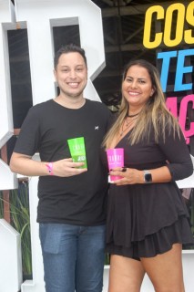 
<a style='margin-left: 5px;' class='btn btn-xs btn-social btn-facebook' href='https://www.facebook.com/sharer/sharer.php?u=https://www.galeramix.com.br/imagem/a117/800-800-90/conteudo/site_galerias/117/costelaco-junior-seco-2022-galera-mix-268.jpg' rel='popup' data-width='500' data-height='400'><i class='fa fa-facebook'></i>Compartilhar <span class='hidden-xs'>no Facebook</span>
</a> 
<a class='btn btn-default btn-xs' target='_blank' href='imagem/a117/800-800-90/conteudo/site_galerias/117/costelaco-junior-seco-2022-galera-mix-268.jpg'>
<span class='glyphicon glyphicon-cloud-download'></span> Salvar
</a>
