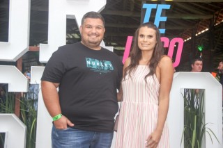 
<a style='margin-left: 5px;' class='btn btn-xs btn-social btn-facebook' href='https://www.facebook.com/sharer/sharer.php?u=https://www.galeramix.com.br/imagem/a117/800-800-90/conteudo/site_galerias/117/costelaco-junior-seco-2022-galera-mix-28.jpg' rel='popup' data-width='500' data-height='400'><i class='fa fa-facebook'></i>Compartilhar <span class='hidden-xs'>no Facebook</span>
</a> 
<a class='btn btn-default btn-xs' target='_blank' href='imagem/a117/800-800-90/conteudo/site_galerias/117/costelaco-junior-seco-2022-galera-mix-28.jpg'>
<span class='glyphicon glyphicon-cloud-download'></span> Salvar
</a>
