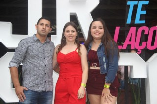 
<a style='margin-left: 5px;' class='btn btn-xs btn-social btn-facebook' href='https://www.facebook.com/sharer/sharer.php?u=https://www.galeramix.com.br/imagem/a117/800-800-90/conteudo/site_galerias/117/costelaco-junior-seco-2022-galera-mix-297.jpg' rel='popup' data-width='500' data-height='400'><i class='fa fa-facebook'></i>Compartilhar <span class='hidden-xs'>no Facebook</span>
</a> 
<a class='btn btn-default btn-xs' target='_blank' href='imagem/a117/800-800-90/conteudo/site_galerias/117/costelaco-junior-seco-2022-galera-mix-297.jpg'>
<span class='glyphicon glyphicon-cloud-download'></span> Salvar
</a>
