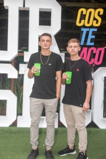 
<a style='margin-left: 5px;' class='btn btn-xs btn-social btn-facebook' href='https://www.facebook.com/sharer/sharer.php?u=https://www.galeramix.com.br/imagem/a117/800-800-90/conteudo/site_galerias/117/costelaco-junior-seco-2022-galera-mix-45.jpg' rel='popup' data-width='500' data-height='400'><i class='fa fa-facebook'></i>Compartilhar <span class='hidden-xs'>no Facebook</span>
</a> 
<a class='btn btn-default btn-xs' target='_blank' href='imagem/a117/800-800-90/conteudo/site_galerias/117/costelaco-junior-seco-2022-galera-mix-45.jpg'>
<span class='glyphicon glyphicon-cloud-download'></span> Salvar
</a>
