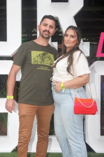 
<a style='margin-left: 5px;' class='btn btn-xs btn-social btn-facebook' href='https://www.facebook.com/sharer/sharer.php?u=https://www.galeramix.com.br/imagem/a117/800-800-90/conteudo/site_galerias/117/costelaco-junior-seco-2022-galera-mix-46.jpg' rel='popup' data-width='500' data-height='400'><i class='fa fa-facebook'></i>Compartilhar <span class='hidden-xs'>no Facebook</span>
</a> 
<a class='btn btn-default btn-xs' target='_blank' href='imagem/a117/800-800-90/conteudo/site_galerias/117/costelaco-junior-seco-2022-galera-mix-46.jpg'>
<span class='glyphicon glyphicon-cloud-download'></span> Salvar
</a>
