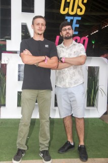 
<a style='margin-left: 5px;' class='btn btn-xs btn-social btn-facebook' href='https://www.facebook.com/sharer/sharer.php?u=https://www.galeramix.com.br/imagem/a117/800-800-90/conteudo/site_galerias/117/costelaco-junior-seco-2022-galera-mix-49.jpg' rel='popup' data-width='500' data-height='400'><i class='fa fa-facebook'></i>Compartilhar <span class='hidden-xs'>no Facebook</span>
</a> 
<a class='btn btn-default btn-xs' target='_blank' href='imagem/a117/800-800-90/conteudo/site_galerias/117/costelaco-junior-seco-2022-galera-mix-49.jpg'>
<span class='glyphicon glyphicon-cloud-download'></span> Salvar
</a>
