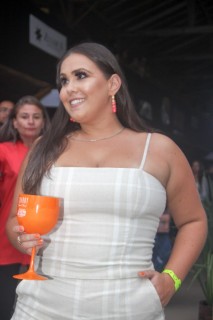 
<a style='margin-left: 5px;' class='btn btn-xs btn-social btn-facebook' href='https://www.facebook.com/sharer/sharer.php?u=https://www.galeramix.com.br/imagem/a117/800-800-90/conteudo/site_galerias/117/costelaco-junior-seco-2022-galera-mix-70.jpg' rel='popup' data-width='500' data-height='400'><i class='fa fa-facebook'></i>Compartilhar <span class='hidden-xs'>no Facebook</span>
</a> 
<a class='btn btn-default btn-xs' target='_blank' href='imagem/a117/800-800-90/conteudo/site_galerias/117/costelaco-junior-seco-2022-galera-mix-70.jpg'>
<span class='glyphicon glyphicon-cloud-download'></span> Salvar
</a>
