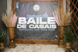 
                                <a style='margin-left: 5px;' class='btn btn-xs btn-social btn-facebook' href='https://www.facebook.com/sharer/sharer.php?u=https://www.galeramix.com.br/imagem/a118/800-800-90/conteudo/site_galerias/118/001.jpg' rel='popup' data-width='500' data-height='400'><i class='fa fa-facebook'></i>Compartilhar <span class='hidden-xs'>no Facebook</span>
                            </a> 
                            <a class='btn btn-default btn-xs' target='_blank' href='imagem/a118/800-800-90/conteudo/site_galerias/118/001.jpg'>
                                <span class='glyphicon glyphicon-cloud-download'></span> Salvar
                            </a>
                            