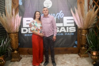 
<a style='margin-left: 5px;' class='btn btn-xs btn-social btn-facebook' href='https://www.facebook.com/sharer/sharer.php?u=https://www.galeramix.com.br/imagem/a118/800-800-90/conteudo/site_galerias/118/019.jpg' rel='popup' data-width='500' data-height='400'><i class='fa fa-facebook'></i>Compartilhar <span class='hidden-xs'>no Facebook</span>
</a> 
<a class='btn btn-default btn-xs' target='_blank' href='imagem/a118/800-800-90/conteudo/site_galerias/118/019.jpg'>
<span class='glyphicon glyphicon-cloud-download'></span> Salvar
</a>
