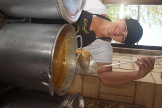 
<a style='margin-left: 5px;' class='btn btn-xs btn-social btn-facebook' href='https://www.facebook.com/sharer/sharer.php?u=https://www.galeramix.com.br/imagem/a119/800-800-90/conteudo/site_galerias/119/deseferrujem-42.jpg' rel='popup' data-width='500' data-height='400'><i class='fa fa-facebook'></i>Compartilhar <span class='hidden-xs'>no Facebook</span>
</a> 
<a class='btn btn-default btn-xs' target='_blank' href='imagem/a119/800-800-90/conteudo/site_galerias/119/deseferrujem-42.jpg'>
<span class='glyphicon glyphicon-cloud-download'></span> Salvar
</a>
