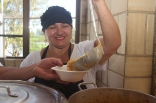 
<a style='margin-left: 5px;' class='btn btn-xs btn-social btn-facebook' href='https://www.facebook.com/sharer/sharer.php?u=https://www.galeramix.com.br/imagem/a119/800-800-90/conteudo/site_galerias/119/deseferrujem-43.jpg' rel='popup' data-width='500' data-height='400'><i class='fa fa-facebook'></i>Compartilhar <span class='hidden-xs'>no Facebook</span>
</a> 
<a class='btn btn-default btn-xs' target='_blank' href='imagem/a119/800-800-90/conteudo/site_galerias/119/deseferrujem-43.jpg'>
<span class='glyphicon glyphicon-cloud-download'></span> Salvar
</a>
