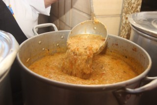 
<a style='margin-left: 5px;' class='btn btn-xs btn-social btn-facebook' href='https://www.facebook.com/sharer/sharer.php?u=https://www.galeramix.com.br/imagem/a119/800-800-90/conteudo/site_galerias/119/deseferrujem-44.jpg' rel='popup' data-width='500' data-height='400'><i class='fa fa-facebook'></i>Compartilhar <span class='hidden-xs'>no Facebook</span>
</a> 
<a class='btn btn-default btn-xs' target='_blank' href='imagem/a119/800-800-90/conteudo/site_galerias/119/deseferrujem-44.jpg'>
<span class='glyphicon glyphicon-cloud-download'></span> Salvar
</a>
