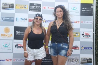 
<a style='margin-left: 5px;' class='btn btn-xs btn-social btn-facebook' href='https://www.facebook.com/sharer/sharer.php?u=https://www.galeramix.com.br/imagem/a119/800-800-90/conteudo/site_galerias/119/deseferrujem-70.jpg' rel='popup' data-width='500' data-height='400'><i class='fa fa-facebook'></i>Compartilhar <span class='hidden-xs'>no Facebook</span>
</a> 
<a class='btn btn-default btn-xs' target='_blank' href='imagem/a119/800-800-90/conteudo/site_galerias/119/deseferrujem-70.jpg'>
<span class='glyphicon glyphicon-cloud-download'></span> Salvar
</a>
