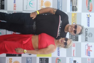 
<a style='margin-left: 5px;' class='btn btn-xs btn-social btn-facebook' href='https://www.facebook.com/sharer/sharer.php?u=https://www.galeramix.com.br/imagem/a119/800-800-90/conteudo/site_galerias/119/deseferrujem-76.jpg' rel='popup' data-width='500' data-height='400'><i class='fa fa-facebook'></i>Compartilhar <span class='hidden-xs'>no Facebook</span>
</a> 
<a class='btn btn-default btn-xs' target='_blank' href='imagem/a119/800-800-90/conteudo/site_galerias/119/deseferrujem-76.jpg'>
<span class='glyphicon glyphicon-cloud-download'></span> Salvar
</a>
