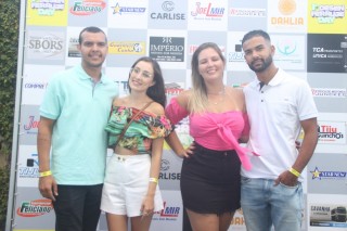 
<a style='margin-left: 5px;' class='btn btn-xs btn-social btn-facebook' href='https://www.facebook.com/sharer/sharer.php?u=https://www.galeramix.com.br/imagem/a119/800-800-90/conteudo/site_galerias/119/deseferrujem-92.jpg' rel='popup' data-width='500' data-height='400'><i class='fa fa-facebook'></i>Compartilhar <span class='hidden-xs'>no Facebook</span>
</a> 
<a class='btn btn-default btn-xs' target='_blank' href='imagem/a119/800-800-90/conteudo/site_galerias/119/deseferrujem-92.jpg'>
<span class='glyphicon glyphicon-cloud-download'></span> Salvar
</a>
