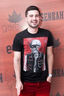 
                            <a style='margin-left: 5px;' class='btn btn-xs btn-social btn-facebook' href='https://www.facebook.com/sharer/sharer.php?u=https://www.galeramix.com.br/imagem/a12/800-800-90/conteudo/site_galerias/12/img1498.jpg' rel='popup' data-width='500' data-height='400'><i class='fa fa-facebook'></i>Compartilhar <span class='hidden-xs'>no Facebook</span>
                        </a> 
                        <a class='btn btn-default btn-xs' target='_blank' href='imagem/a12/800-800-90/conteudo/site_galerias/12/img1498.jpg'>
                            <span class='glyphicon glyphicon-cloud-download'></span> Salvar
                        </a>
                        