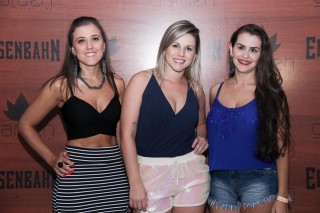 
    <a style='margin-left: 5px;' class='btn btn-xs btn-social btn-facebook' href='https://www.facebook.com/sharer/sharer.php?u=https://www.galeramix.com.br/imagem/a12/800-800-90/conteudo/site_galerias/12/img1506.jpg' rel='popup' data-width='500' data-height='400'><i class='fa fa-facebook'></i>Compartilhar <span class='hidden-xs'>no Facebook</span>
</a> 
<a class='btn btn-default btn-xs' target='_blank' href='imagem/a12/800-800-90/conteudo/site_galerias/12/img1506.jpg'>
    <span class='glyphicon glyphicon-cloud-download'></span> Salvar
</a>
