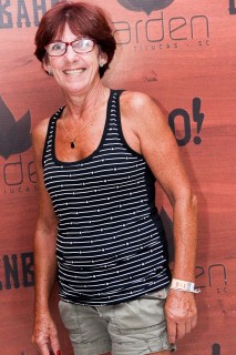 
<a style='margin-left: 5px;' class='btn btn-xs btn-social btn-facebook' href='https://www.facebook.com/sharer/sharer.php?u=https://www.galeramix.com.br/imagem/a12/800-800-90/conteudo/site_galerias/12/img1552.jpg' rel='popup' data-width='500' data-height='400'><i class='fa fa-facebook'></i>Compartilhar <span class='hidden-xs'>no Facebook</span>
</a> 
<a class='btn btn-default btn-xs' target='_blank' href='imagem/a12/800-800-90/conteudo/site_galerias/12/img1552.jpg'>
<span class='glyphicon glyphicon-cloud-download'></span> Salvar
</a>
