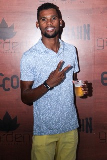 
<a style='margin-left: 5px;' class='btn btn-xs btn-social btn-facebook' href='https://www.facebook.com/sharer/sharer.php?u=https://www.galeramix.com.br/imagem/a12/800-800-90/conteudo/site_galerias/12/img1560.jpg' rel='popup' data-width='500' data-height='400'><i class='fa fa-facebook'></i>Compartilhar <span class='hidden-xs'>no Facebook</span>
</a> 
<a class='btn btn-default btn-xs' target='_blank' href='imagem/a12/800-800-90/conteudo/site_galerias/12/img1560.jpg'>
<span class='glyphicon glyphicon-cloud-download'></span> Salvar
</a>
