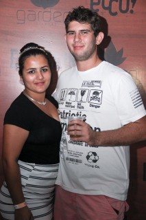 
<a style='margin-left: 5px;' class='btn btn-xs btn-social btn-facebook' href='https://www.facebook.com/sharer/sharer.php?u=https://www.galeramix.com.br/imagem/a12/800-800-90/conteudo/site_galerias/12/img1562.jpg' rel='popup' data-width='500' data-height='400'><i class='fa fa-facebook'></i>Compartilhar <span class='hidden-xs'>no Facebook</span>
</a> 
<a class='btn btn-default btn-xs' target='_blank' href='imagem/a12/800-800-90/conteudo/site_galerias/12/img1562.jpg'>
<span class='glyphicon glyphicon-cloud-download'></span> Salvar
</a>
