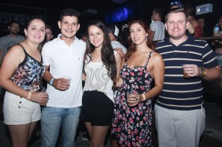 
<a style='margin-left: 5px;' class='btn btn-xs btn-social btn-facebook' href='https://www.facebook.com/sharer/sharer.php?u=https://www.galeramix.com.br/imagem/a12/800-800-90/conteudo/site_galerias/12/img1586.jpg' rel='popup' data-width='500' data-height='400'><i class='fa fa-facebook'></i>Compartilhar <span class='hidden-xs'>no Facebook</span>
</a> 
<a class='btn btn-default btn-xs' target='_blank' href='imagem/a12/800-800-90/conteudo/site_galerias/12/img1586.jpg'>
<span class='glyphicon glyphicon-cloud-download'></span> Salvar
</a>
