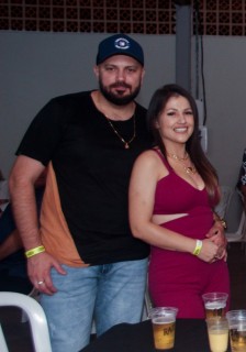 
                <a style='margin-left: 5px;' class='btn btn-xs btn-social btn-facebook' href='https://www.facebook.com/sharer/sharer.php?u=https://www.galeramix.com.br/imagem/a120/800-800-90/conteudo/site_galerias/120/e-hoje-que-eu-volto-amanha-102.jpg' rel='popup' data-width='500' data-height='400'><i class='fa fa-facebook'></i>Compartilhar <span class='hidden-xs'>no Facebook</span>
            </a> 
            <a class='btn btn-default btn-xs' target='_blank' href='imagem/a120/800-800-90/conteudo/site_galerias/120/e-hoje-que-eu-volto-amanha-102.jpg'>
                <span class='glyphicon glyphicon-cloud-download'></span> Salvar
            </a>
            