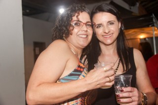 
<a style='margin-left: 5px;' class='btn btn-xs btn-social btn-facebook' href='https://www.facebook.com/sharer/sharer.php?u=https://www.galeramix.com.br/imagem/a120/800-800-90/conteudo/site_galerias/120/e-hoje-que-eu-volto-amanha-107.jpg' rel='popup' data-width='500' data-height='400'><i class='fa fa-facebook'></i>Compartilhar <span class='hidden-xs'>no Facebook</span>
</a> 
<a class='btn btn-default btn-xs' target='_blank' href='imagem/a120/800-800-90/conteudo/site_galerias/120/e-hoje-que-eu-volto-amanha-107.jpg'>
<span class='glyphicon glyphicon-cloud-download'></span> Salvar
</a>
