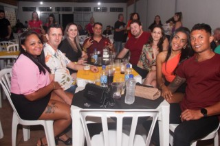 
<a style='margin-left: 5px;' class='btn btn-xs btn-social btn-facebook' href='https://www.facebook.com/sharer/sharer.php?u=https://www.galeramix.com.br/imagem/a120/800-800-90/conteudo/site_galerias/120/e-hoje-que-eu-volto-amanha-111.jpg' rel='popup' data-width='500' data-height='400'><i class='fa fa-facebook'></i>Compartilhar <span class='hidden-xs'>no Facebook</span>
</a> 
<a class='btn btn-default btn-xs' target='_blank' href='imagem/a120/800-800-90/conteudo/site_galerias/120/e-hoje-que-eu-volto-amanha-111.jpg'>
<span class='glyphicon glyphicon-cloud-download'></span> Salvar
</a>
