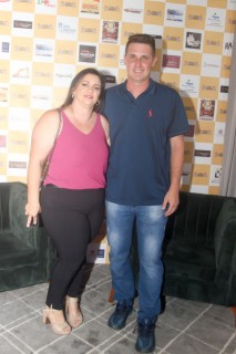 
<a style='margin-left: 5px;' class='btn btn-xs btn-social btn-facebook' href='https://www.facebook.com/sharer/sharer.php?u=https://www.galeramix.com.br/imagem/a120/800-800-90/conteudo/site_galerias/120/e-hoje-que-eu-volto-amanha-126.jpg' rel='popup' data-width='500' data-height='400'><i class='fa fa-facebook'></i>Compartilhar <span class='hidden-xs'>no Facebook</span>
</a> 
<a class='btn btn-default btn-xs' target='_blank' href='imagem/a120/800-800-90/conteudo/site_galerias/120/e-hoje-que-eu-volto-amanha-126.jpg'>
<span class='glyphicon glyphicon-cloud-download'></span> Salvar
</a>
