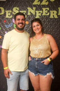 
<a style='margin-left: 5px;' class='btn btn-xs btn-social btn-facebook' href='https://www.facebook.com/sharer/sharer.php?u=https://www.galeramix.com.br/imagem/a128/800-800-90/conteudo/site_galerias/128/desenferruje-baile-de-carnaval-de-casais-em-tijucas-170.jpg' rel='popup' data-width='500' data-height='400'><i class='fa fa-facebook'></i>Compartilhar <span class='hidden-xs'>no Facebook</span>
</a> 
<a class='btn btn-default btn-xs' target='_blank' href='imagem/a128/800-800-90/conteudo/site_galerias/128/desenferruje-baile-de-carnaval-de-casais-em-tijucas-170.jpg'>
<span class='glyphicon glyphicon-cloud-download'></span> Salvar
</a>
