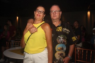 
<a style='margin-left: 5px;' class='btn btn-xs btn-social btn-facebook' href='https://www.facebook.com/sharer/sharer.php?u=https://www.galeramix.com.br/imagem/a128/800-800-90/conteudo/site_galerias/128/desenferruje-baile-de-carnaval-de-casais-em-tijucas-233.jpg' rel='popup' data-width='500' data-height='400'><i class='fa fa-facebook'></i>Compartilhar <span class='hidden-xs'>no Facebook</span>
</a> 
<a class='btn btn-default btn-xs' target='_blank' href='imagem/a128/800-800-90/conteudo/site_galerias/128/desenferruje-baile-de-carnaval-de-casais-em-tijucas-233.jpg'>
<span class='glyphicon glyphicon-cloud-download'></span> Salvar
</a>
