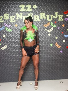 
<a style='margin-left: 5px;' class='btn btn-xs btn-social btn-facebook' href='https://www.facebook.com/sharer/sharer.php?u=https://www.galeramix.com.br/imagem/a128/800-800-90/conteudo/site_galerias/128/desenferruje-baile-de-carnaval-de-casais-em-tijucas-3.jpg' rel='popup' data-width='500' data-height='400'><i class='fa fa-facebook'></i>Compartilhar <span class='hidden-xs'>no Facebook</span>
</a> 
<a class='btn btn-default btn-xs' target='_blank' href='imagem/a128/800-800-90/conteudo/site_galerias/128/desenferruje-baile-de-carnaval-de-casais-em-tijucas-3.jpg'>
<span class='glyphicon glyphicon-cloud-download'></span> Salvar
</a>
