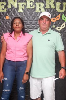 
<a style='margin-left: 5px;' class='btn btn-xs btn-social btn-facebook' href='https://www.facebook.com/sharer/sharer.php?u=https://www.galeramix.com.br/imagem/a128/800-800-90/conteudo/site_galerias/128/desenferruje-baile-de-carnaval-de-casais-em-tijucas-39.jpg' rel='popup' data-width='500' data-height='400'><i class='fa fa-facebook'></i>Compartilhar <span class='hidden-xs'>no Facebook</span>
</a> 
<a class='btn btn-default btn-xs' target='_blank' href='imagem/a128/800-800-90/conteudo/site_galerias/128/desenferruje-baile-de-carnaval-de-casais-em-tijucas-39.jpg'>
<span class='glyphicon glyphicon-cloud-download'></span> Salvar
</a>
