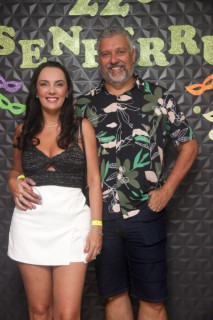 
<a style='margin-left: 5px;' class='btn btn-xs btn-social btn-facebook' href='https://www.facebook.com/sharer/sharer.php?u=https://www.galeramix.com.br/imagem/a128/800-800-90/conteudo/site_galerias/128/desenferruje-baile-de-carnaval-de-casais-em-tijucas-59.jpg' rel='popup' data-width='500' data-height='400'><i class='fa fa-facebook'></i>Compartilhar <span class='hidden-xs'>no Facebook</span>
</a> 
<a class='btn btn-default btn-xs' target='_blank' href='imagem/a128/800-800-90/conteudo/site_galerias/128/desenferruje-baile-de-carnaval-de-casais-em-tijucas-59.jpg'>
<span class='glyphicon glyphicon-cloud-download'></span> Salvar
</a>
