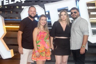 
<a style='margin-left: 5px;' class='btn btn-xs btn-social btn-facebook' href='https://www.facebook.com/sharer/sharer.php?u=https://www.galeramix.com.br/imagem/a129/800-800-90/conteudo/site_galerias/129/img0614.jpg' rel='popup' data-width='500' data-height='400'><i class='fa fa-facebook'></i>Compartilhar <span class='hidden-xs'>no Facebook</span>
</a> 
<a class='btn btn-default btn-xs' target='_blank' href='imagem/a129/800-800-90/conteudo/site_galerias/129/img0614.jpg'>
<span class='glyphicon glyphicon-cloud-download'></span> Salvar
</a>
