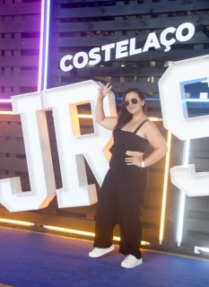 
<a style='margin-left: 5px;' class='btn btn-xs btn-social btn-facebook' href='https://www.facebook.com/sharer/sharer.php?u=https://www.galeramix.com.br/imagem/a129/800-800-90/conteudo/site_galerias/129/img0619.jpg' rel='popup' data-width='500' data-height='400'><i class='fa fa-facebook'></i>Compartilhar <span class='hidden-xs'>no Facebook</span>
</a> 
<a class='btn btn-default btn-xs' target='_blank' href='imagem/a129/800-800-90/conteudo/site_galerias/129/img0619.jpg'>
<span class='glyphicon glyphicon-cloud-download'></span> Salvar
</a>
