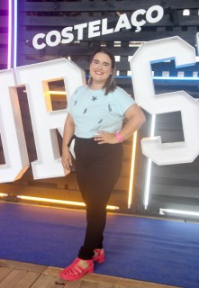 
<a style='margin-left: 5px;' class='btn btn-xs btn-social btn-facebook' href='https://www.facebook.com/sharer/sharer.php?u=https://www.galeramix.com.br/imagem/a129/800-800-90/conteudo/site_galerias/129/img0625.jpg' rel='popup' data-width='500' data-height='400'><i class='fa fa-facebook'></i>Compartilhar <span class='hidden-xs'>no Facebook</span>
</a> 
<a class='btn btn-default btn-xs' target='_blank' href='imagem/a129/800-800-90/conteudo/site_galerias/129/img0625.jpg'>
<span class='glyphicon glyphicon-cloud-download'></span> Salvar
</a>
