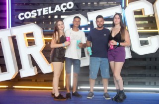 
<a style='margin-left: 5px;' class='btn btn-xs btn-social btn-facebook' href='https://www.facebook.com/sharer/sharer.php?u=https://www.galeramix.com.br/imagem/a129/800-800-90/conteudo/site_galerias/129/img0642.jpg' rel='popup' data-width='500' data-height='400'><i class='fa fa-facebook'></i>Compartilhar <span class='hidden-xs'>no Facebook</span>
</a> 
<a class='btn btn-default btn-xs' target='_blank' href='imagem/a129/800-800-90/conteudo/site_galerias/129/img0642.jpg'>
<span class='glyphicon glyphicon-cloud-download'></span> Salvar
</a>
