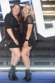 
<a style='margin-left: 5px;' class='btn btn-xs btn-social btn-facebook' href='https://www.facebook.com/sharer/sharer.php?u=https://www.galeramix.com.br/imagem/a129/800-800-90/conteudo/site_galerias/129/img0837.jpg' rel='popup' data-width='500' data-height='400'><i class='fa fa-facebook'></i>Compartilhar <span class='hidden-xs'>no Facebook</span>
</a> 
<a class='btn btn-default btn-xs' target='_blank' href='imagem/a129/800-800-90/conteudo/site_galerias/129/img0837.jpg'>
<span class='glyphicon glyphicon-cloud-download'></span> Salvar
</a>
