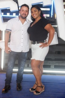 
<a style='margin-left: 5px;' class='btn btn-xs btn-social btn-facebook' href='https://www.facebook.com/sharer/sharer.php?u=https://www.galeramix.com.br/imagem/a129/800-800-90/conteudo/site_galerias/129/img0853.jpg' rel='popup' data-width='500' data-height='400'><i class='fa fa-facebook'></i>Compartilhar <span class='hidden-xs'>no Facebook</span>
</a> 
<a class='btn btn-default btn-xs' target='_blank' href='imagem/a129/800-800-90/conteudo/site_galerias/129/img0853.jpg'>
<span class='glyphicon glyphicon-cloud-download'></span> Salvar
</a>
