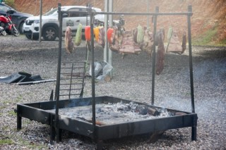 
<a style='margin-left: 5px;' class='btn btn-xs btn-social btn-facebook' href='https://www.facebook.com/sharer/sharer.php?u=https://www.galeramix.com.br/imagem/a129/800-800-90/conteudo/site_galerias/129/img0871.jpg' rel='popup' data-width='500' data-height='400'><i class='fa fa-facebook'></i>Compartilhar <span class='hidden-xs'>no Facebook</span>
</a> 
<a class='btn btn-default btn-xs' target='_blank' href='imagem/a129/800-800-90/conteudo/site_galerias/129/img0871.jpg'>
<span class='glyphicon glyphicon-cloud-download'></span> Salvar
</a>
