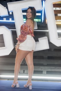 
<a style='margin-left: 5px;' class='btn btn-xs btn-social btn-facebook' href='https://www.facebook.com/sharer/sharer.php?u=https://www.galeramix.com.br/imagem/a129/800-800-90/conteudo/site_galerias/129/img0963.jpg' rel='popup' data-width='500' data-height='400'><i class='fa fa-facebook'></i>Compartilhar <span class='hidden-xs'>no Facebook</span>
</a> 
<a class='btn btn-default btn-xs' target='_blank' href='imagem/a129/800-800-90/conteudo/site_galerias/129/img0963.jpg'>
<span class='glyphicon glyphicon-cloud-download'></span> Salvar
</a>
