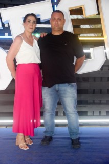 
<a style='margin-left: 5px;' class='btn btn-xs btn-social btn-facebook' href='https://www.facebook.com/sharer/sharer.php?u=https://www.galeramix.com.br/imagem/a129/800-800-90/conteudo/site_galerias/129/img0964.jpg' rel='popup' data-width='500' data-height='400'><i class='fa fa-facebook'></i>Compartilhar <span class='hidden-xs'>no Facebook</span>
</a> 
<a class='btn btn-default btn-xs' target='_blank' href='imagem/a129/800-800-90/conteudo/site_galerias/129/img0964.jpg'>
<span class='glyphicon glyphicon-cloud-download'></span> Salvar
</a>
