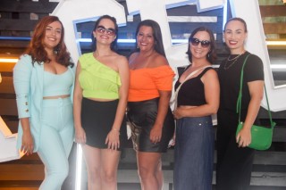 
<a style='margin-left: 5px;' class='btn btn-xs btn-social btn-facebook' href='https://www.facebook.com/sharer/sharer.php?u=https://www.galeramix.com.br/imagem/a129/800-800-90/conteudo/site_galerias/129/img1038.jpg' rel='popup' data-width='500' data-height='400'><i class='fa fa-facebook'></i>Compartilhar <span class='hidden-xs'>no Facebook</span>
</a> 
<a class='btn btn-default btn-xs' target='_blank' href='imagem/a129/800-800-90/conteudo/site_galerias/129/img1038.jpg'>
<span class='glyphicon glyphicon-cloud-download'></span> Salvar
</a>
