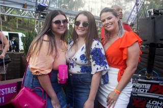 
<a style='margin-left: 5px;' class='btn btn-xs btn-social btn-facebook' href='https://www.facebook.com/sharer/sharer.php?u=https://www.galeramix.com.br/imagem/a129/800-800-90/conteudo/site_galerias/129/img1084.jpg' rel='popup' data-width='500' data-height='400'><i class='fa fa-facebook'></i>Compartilhar <span class='hidden-xs'>no Facebook</span>
</a> 
<a class='btn btn-default btn-xs' target='_blank' href='imagem/a129/800-800-90/conteudo/site_galerias/129/img1084.jpg'>
<span class='glyphicon glyphicon-cloud-download'></span> Salvar
</a>
