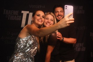 
<a style='margin-left: 5px;' class='btn btn-xs btn-social btn-facebook' href='https://www.facebook.com/sharer/sharer.php?u=https://www.galeramix.com.br/imagem/a129/800-800-90/conteudo/site_galerias/129/img1180.jpg' rel='popup' data-width='500' data-height='400'><i class='fa fa-facebook'></i>Compartilhar <span class='hidden-xs'>no Facebook</span>
</a> 
<a class='btn btn-default btn-xs' target='_blank' href='imagem/a129/800-800-90/conteudo/site_galerias/129/img1180.jpg'>
<span class='glyphicon glyphicon-cloud-download'></span> Salvar
</a>
