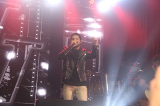 
<a style='margin-left: 5px;' class='btn btn-xs btn-social btn-facebook' href='https://www.facebook.com/sharer/sharer.php?u=https://www.galeramix.com.br/imagem/a129/800-800-90/conteudo/site_galerias/129/img1219.jpg' rel='popup' data-width='500' data-height='400'><i class='fa fa-facebook'></i>Compartilhar <span class='hidden-xs'>no Facebook</span>
</a> 
<a class='btn btn-default btn-xs' target='_blank' href='imagem/a129/800-800-90/conteudo/site_galerias/129/img1219.jpg'>
<span class='glyphicon glyphicon-cloud-download'></span> Salvar
</a>
