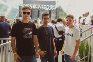 
<a style='margin-left: 5px;' class='btn btn-xs btn-social btn-facebook' href='https://www.facebook.com/sharer/sharer.php?u=https://www.galeramix.com.br/imagem/a132/800-800-90/conteudo/site_galerias/132/15-costelaco-do-jr-seco-4.jpg' rel='popup' data-width='500' data-height='400'><i class='fa fa-facebook'></i>Compartilhar <span class='hidden-xs'>no Facebook</span>
</a> 
<a class='btn btn-default btn-xs' target='_blank' href='imagem/a132/800-800-90/conteudo/site_galerias/132/15-costelaco-do-jr-seco-4.jpg'>
<span class='glyphicon glyphicon-cloud-download'></span> Salvar
</a>
