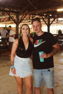 
<a style='margin-left: 5px;' class='btn btn-xs btn-social btn-facebook' href='https://www.facebook.com/sharer/sharer.php?u=https://www.galeramix.com.br/imagem/a132/800-800-90/conteudo/site_galerias/132/15-costelaco-do-jr-seco-42.jpg' rel='popup' data-width='500' data-height='400'><i class='fa fa-facebook'></i>Compartilhar <span class='hidden-xs'>no Facebook</span>
</a> 
<a class='btn btn-default btn-xs' target='_blank' href='imagem/a132/800-800-90/conteudo/site_galerias/132/15-costelaco-do-jr-seco-42.jpg'>
<span class='glyphicon glyphicon-cloud-download'></span> Salvar
</a>
