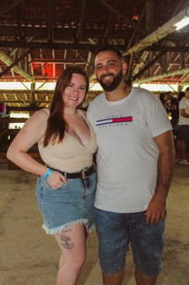 
<a style='margin-left: 5px;' class='btn btn-xs btn-social btn-facebook' href='https://www.facebook.com/sharer/sharer.php?u=https://www.galeramix.com.br/imagem/a132/800-800-90/conteudo/site_galerias/132/15-costelaco-do-jr-seco-46.jpg' rel='popup' data-width='500' data-height='400'><i class='fa fa-facebook'></i>Compartilhar <span class='hidden-xs'>no Facebook</span>
</a> 
<a class='btn btn-default btn-xs' target='_blank' href='imagem/a132/800-800-90/conteudo/site_galerias/132/15-costelaco-do-jr-seco-46.jpg'>
<span class='glyphicon glyphicon-cloud-download'></span> Salvar
</a>
