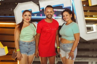 
<a style='margin-left: 5px;' class='btn btn-xs btn-social btn-facebook' href='https://www.facebook.com/sharer/sharer.php?u=https://www.galeramix.com.br/imagem/a132/800-800-90/conteudo/site_galerias/132/15-costelaco-do-jr-seco-62.jpg' rel='popup' data-width='500' data-height='400'><i class='fa fa-facebook'></i>Compartilhar <span class='hidden-xs'>no Facebook</span>
</a> 
<a class='btn btn-default btn-xs' target='_blank' href='imagem/a132/800-800-90/conteudo/site_galerias/132/15-costelaco-do-jr-seco-62.jpg'>
<span class='glyphicon glyphicon-cloud-download'></span> Salvar
</a>
