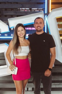 
<a style='margin-left: 5px;' class='btn btn-xs btn-social btn-facebook' href='https://www.facebook.com/sharer/sharer.php?u=https://www.galeramix.com.br/imagem/a132/800-800-90/conteudo/site_galerias/132/15-costelaco-do-jr-seco-68.jpg' rel='popup' data-width='500' data-height='400'><i class='fa fa-facebook'></i>Compartilhar <span class='hidden-xs'>no Facebook</span>
</a> 
<a class='btn btn-default btn-xs' target='_blank' href='imagem/a132/800-800-90/conteudo/site_galerias/132/15-costelaco-do-jr-seco-68.jpg'>
<span class='glyphicon glyphicon-cloud-download'></span> Salvar
</a>
