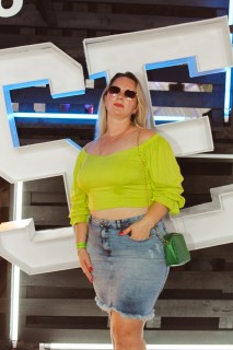 
<a style='margin-left: 5px;' class='btn btn-xs btn-social btn-facebook' href='https://www.facebook.com/sharer/sharer.php?u=https://www.galeramix.com.br/imagem/a132/800-800-90/conteudo/site_galerias/132/15-costelaco-do-jr-seco-99.jpg' rel='popup' data-width='500' data-height='400'><i class='fa fa-facebook'></i>Compartilhar <span class='hidden-xs'>no Facebook</span>
</a> 
<a class='btn btn-default btn-xs' target='_blank' href='imagem/a132/800-800-90/conteudo/site_galerias/132/15-costelaco-do-jr-seco-99.jpg'>
<span class='glyphicon glyphicon-cloud-download'></span> Salvar
</a>
